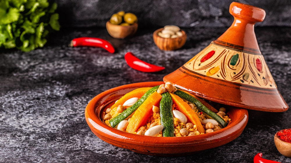 Exploring the Best Flavors of North Africa: A Beginner's Guide to Tagine Cooking 4 Gorgeous Chickpea Tagine Recipe with Moroccan Spices By Uno Casa