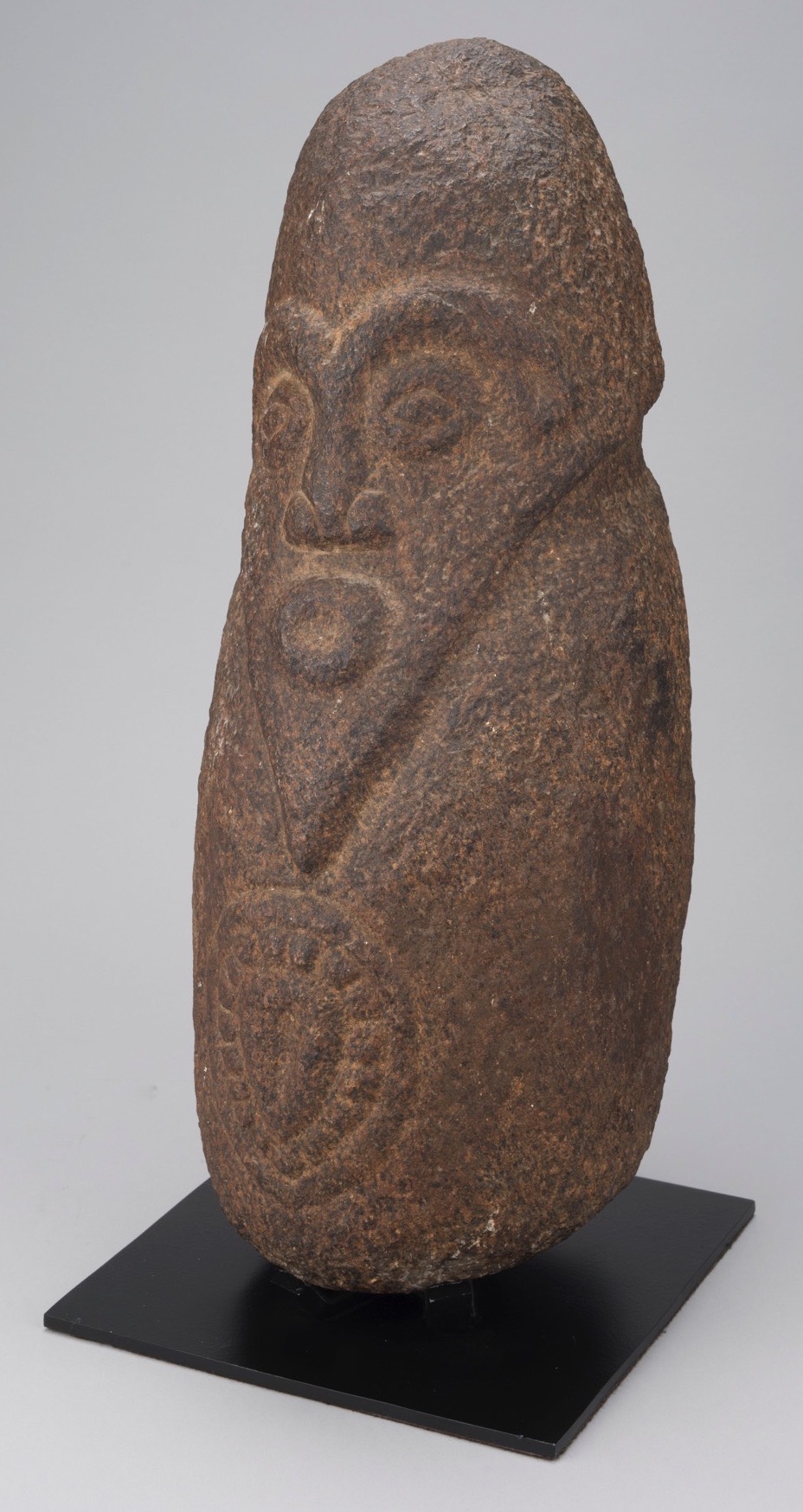 Akwanshi stone sculpture represents the physical permanance of african ancestral veneration (Photo credit: New Orleans museum of arts)