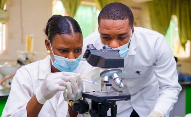 Nigerian Lab Microscope 3 Reasons to prioritize molecular studies in Nigeria