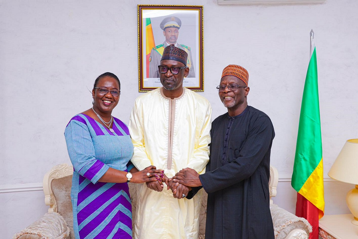 A translation of the first meeting of Foreign Ministers of the Alliance of Sahel States was published on the X platform. The meeting was chaired by H.E Abdoulaye Diop (Minister of Foreign Affairs and International Corporate of the Republic of Mali). The meeting was attended by H.E Olivia Rouamba of Burkina Faso (Minister of Foreign Affairs, Regional Cooperation and Citizens from Burkina Faso Abroad) and H.E Bakary Sangare of The Republic of Niger (Minister of Foreign Affairs, Cooperation and Nigeriens Abroad)