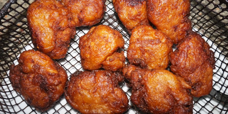 Plantain Fritters _ Ghanaian Akrakro