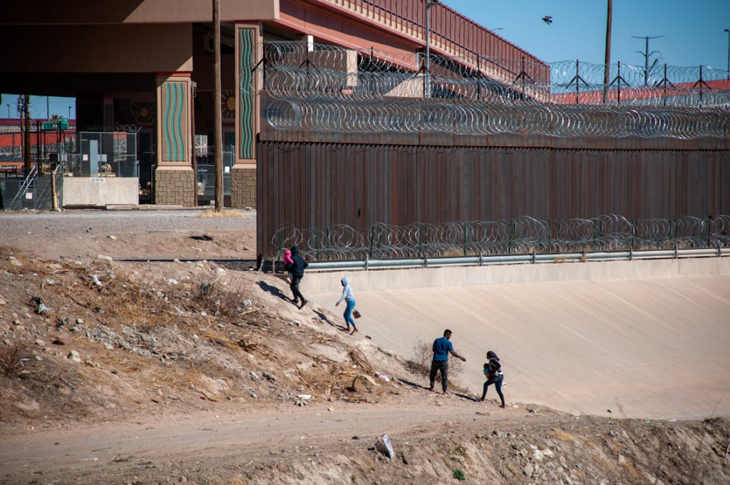 Immigrants crossing the border in El Paso